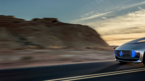 Mercedes-Benz F 015:\'Luxury in Motion\' smart car