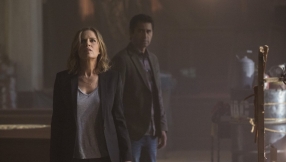 \'Fear the Walking Dead\' spoilers: Travis and Madison\'s families aren\'t worried about zombies...yet