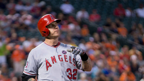 Texas Rangers MLB 2015 news: Josh Hamilton put on 15-day DL list due to a left hamstring strain