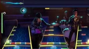 \'Guitar Hero Live\' vs \'Rock Band 4\': Gameplay and music library