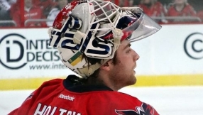 Washington Capitals NHL roster news 2015: Braden Holtby signs five-year deal