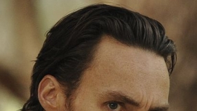 \'Batman v Superman\' plot, cast news: Callan Mulvey to play KGBeast