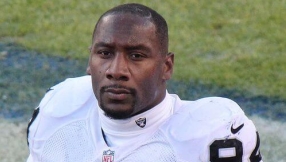 Denver Broncos news 2016: Antonio Smith blasts Patriots\' Tom Brady for complaining to referees