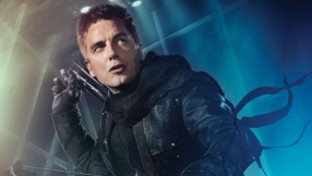 \'Arrow\' season 5 spoilers, release date: John Barrowman confirmed as series regular on all CW\'s DC shows