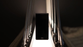 BlackBerry unveils new phone without signature physical keyboard