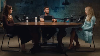 Louise Perry (L) and Bonnie Blue (R).