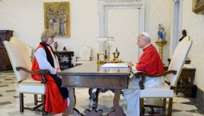 Archbishop Sarah Mullally and Pope Leo XIV.