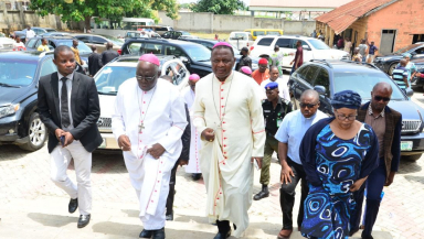 Bishop Jude Arogundade entering the St Francis Xavier Church shortly after the massacre in 2022