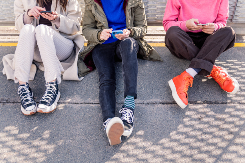 social media, teens, teenagers, young people, youth