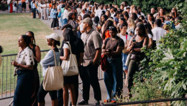 Christians queue up for service