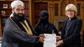 Archbishop of Canterbury withdraws award given to Muslim cleric who praised Bin Laden