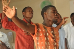 4 Ways We Can Worship God Aside From Music