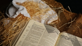 Thinking of Christmas Gifts? Find Out Why Billy Graham Is Suggesting the Bible