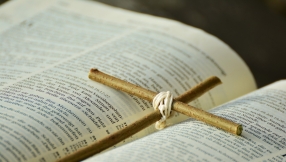 Rabbi burns the Bible and posts the photo to Twitter
