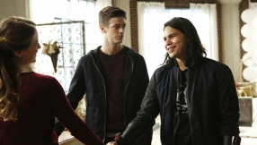 \'Supergirl\' season 3 spoilers: Stephen Amell on Kara Zor-El meeting Oliver Queen again