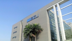 Meizu X2 leaked images show the phone will feature a round secondary display