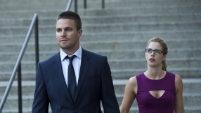 \'Arrow\' season 6 release date, cast news: Sydelle Noel\'s character to reveal Oliver Queen\'s secrets?