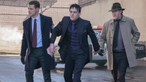 \'Gotham\' season 4 spoilers, cast news: New and returning cast members; Latest trailer reveals Bruce\'s first version of Batsuit
