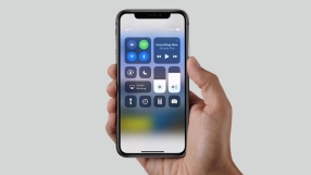 iPhone X scores better than iPhone 8 in design, features and specs 