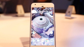 Google Pixel 2 XL release date, specs rumors: Leaks reveal massive handset display with redesigned Google home screen