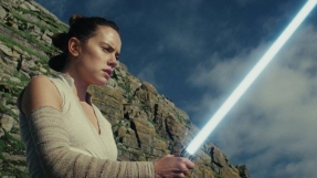 'Star Wars: The Last Jedi' release date, trailer news: Rey to join the dark side with Kylo Ren?