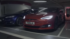 Tesla Model S is hacked so it runs on both electricity and Hydrogen