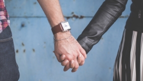 Pastor Greg Laurie tells Christian girl who is dating a non-believer: 'Break up with him!'