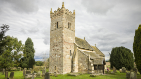 Government urged to support nation's historic churches