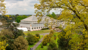 Giles Fraser mixes God and gardening at Kew Gardens