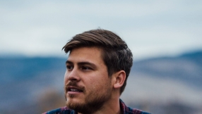 Cory Asbury takes down shirtless photo after backlash