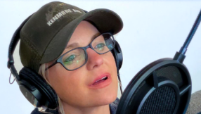Anna Faris says son has asked her to become a Christian