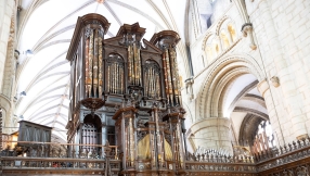 Gloucester Cathedral organ auction to support next generation of musicians