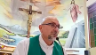 Priest dies after cross falls on him during livestreamed Mass