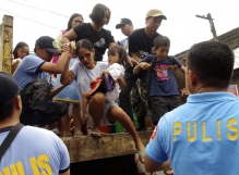 Emergency appeal after Typhoon Haiyan hits Philippines