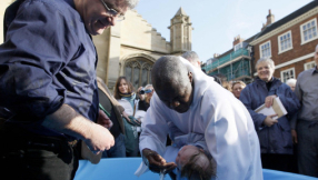 Disagreements over CofE\'s alternative baptism service