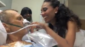 Daughter has wedding dance with dying father at his hospital bed before he loses battle with cancer [VIDEO]