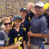 Heartbroken mother hopes the world will join in praying for her terminally ill 4-year-old son