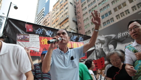 Hong Kong protests 2014: leaders to face government officials in negotiation efforts