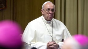 Pope to visit Turkey as region\'s Christians flee Islamic State persecution