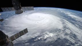 U.K. reels from onslaught of Hurricane Gonzalo