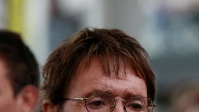 MPs slam police over Cliff Richard house search