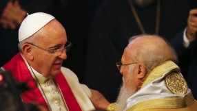 Pope says it is wrong to equate Islam with violence