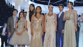 'Pretty Little Liars' Christmas episode preview: Alison sees things through a ghost's  eyes