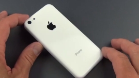 Apple: 4-inch display budget iPhone in the works?