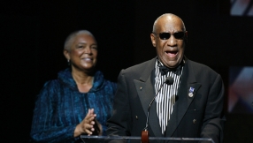 Bill Cosby\'s wife defends him: \'He is the man you thought you knew.\'