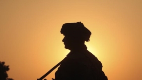 Kashmir border clashes drive thousands from their homes