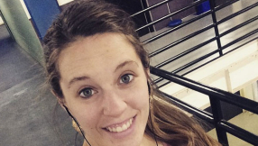 Pregnant Jill Duggar picks Rick Warren\'s sermons to accompany her during workout