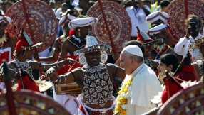 Pope Francis lands in Sri Lanka, urges investigation into Tamil war 