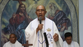 Meet the Catholic priest who doesn\'t believe in celibacy