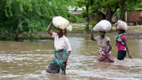Emergency aid on its way to flood-hit Malawi; evacuation underway
